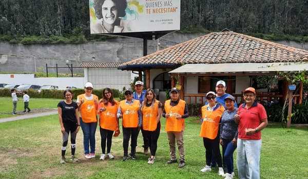 Unilimpio estuvo presente en el voluntariado en la fundación Cecilia Rivadeneira